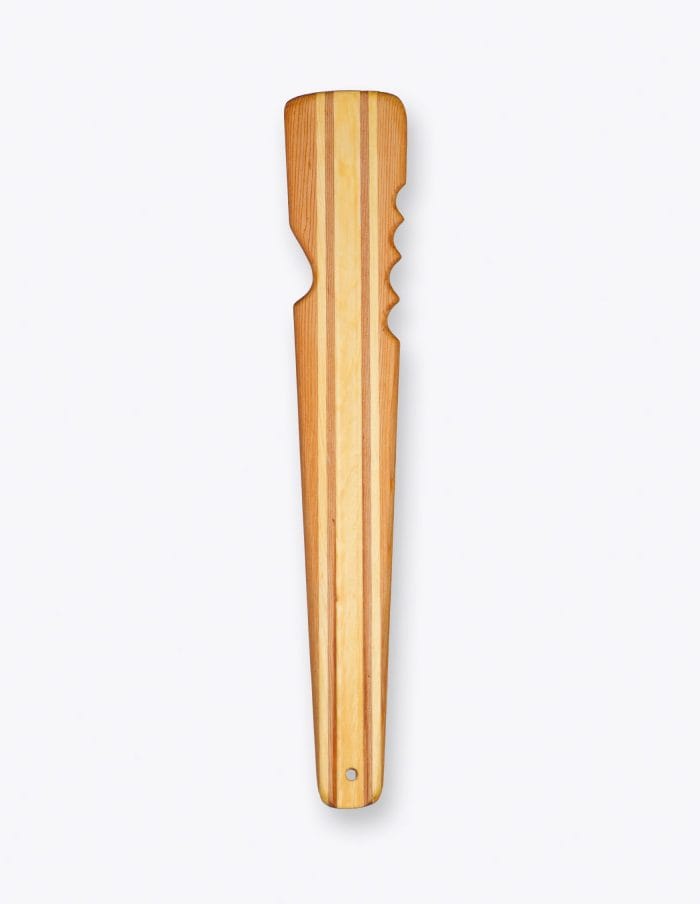 Gram 61200 kastetræ (norsaq) i lyst stribet træ med fingergreb